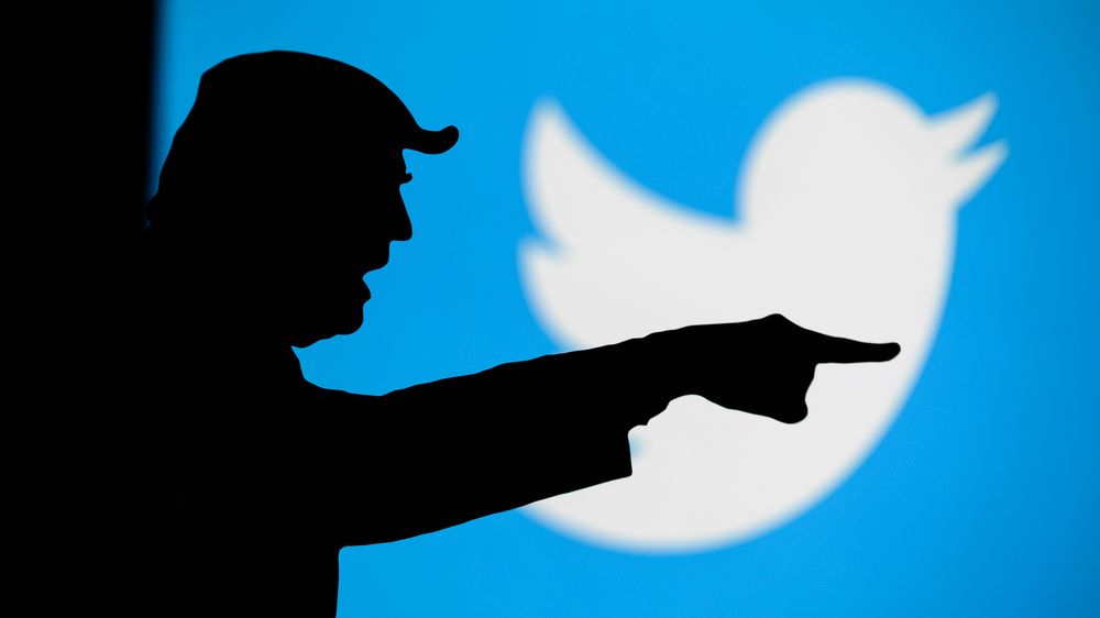 Vyšetřovatel Trumpa získal od Twitteru soukromé zprávy exprezidenta